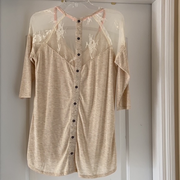 Grayson oatmeal coloured knit like top in size M - Picture 5 of 8